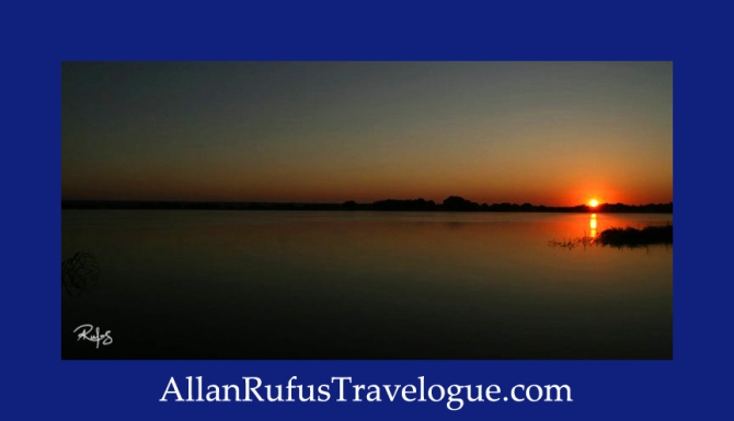 Travelogue - Allan Rufus. Botswana, Kasane, A beautiful sunrise across the Chobe River